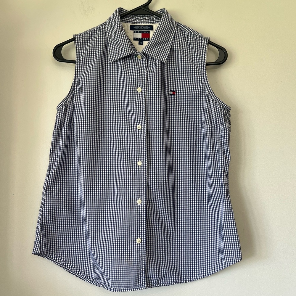 Tommy Hilfiger Blue and White Gingham Sleeveless Button-Down Shirt